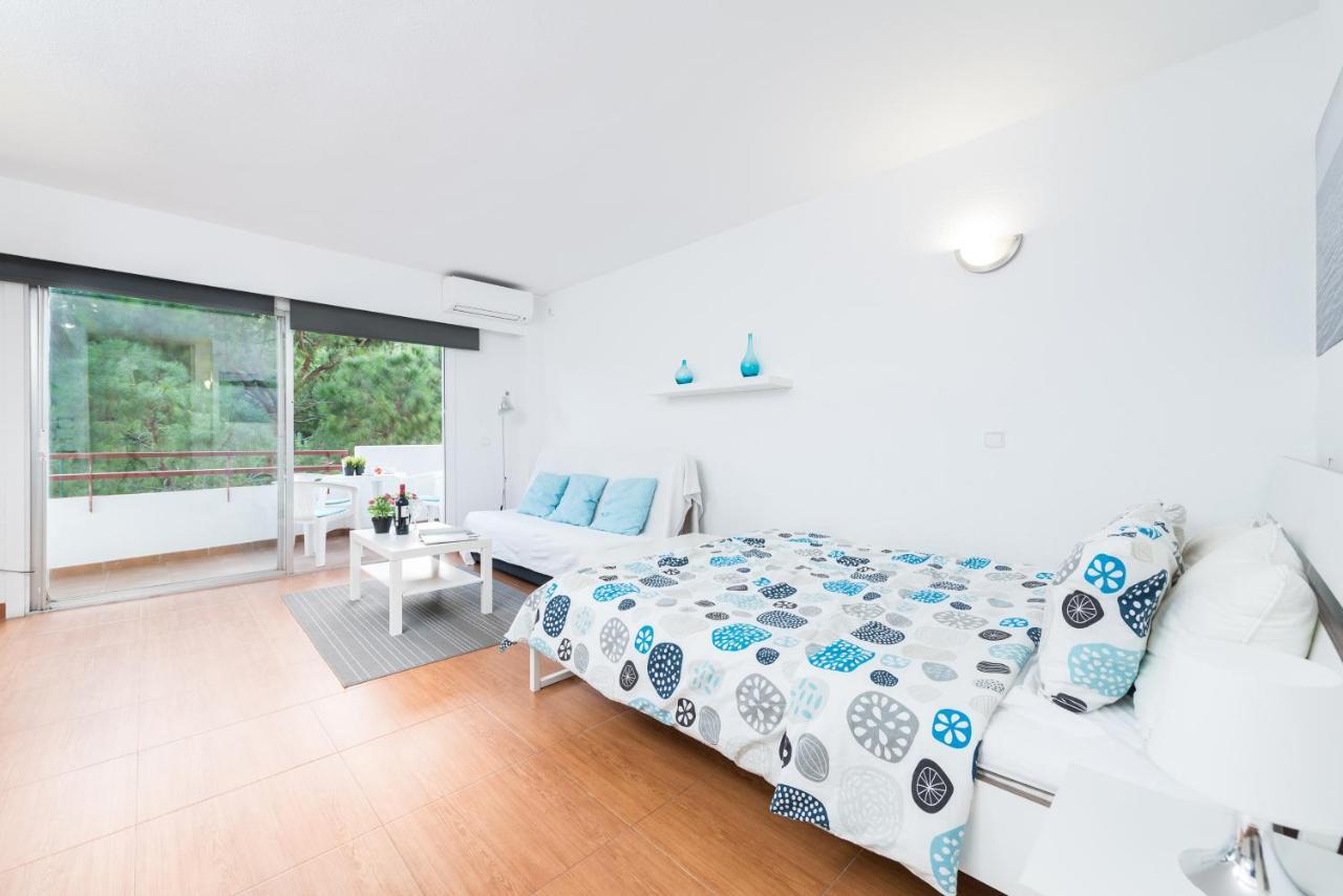 Nice Studio In Siesta 2 In Puerto Alcudia 3 Apartment ภายนอก รูปภาพ